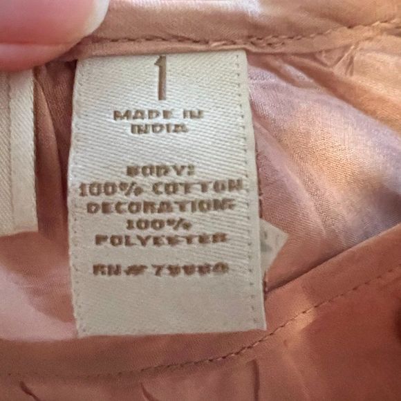 Chico's Dusty Pink Blouse w/Cutouts, Elastic Waist - Size 1 - Picture 5 of 5